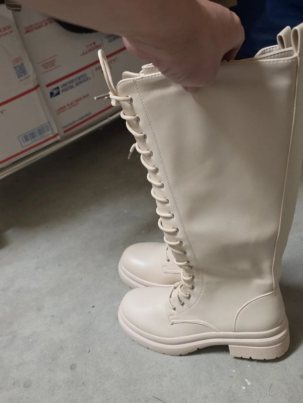 New Women’s Lace-Up Platform Knee-High Boots - Cream